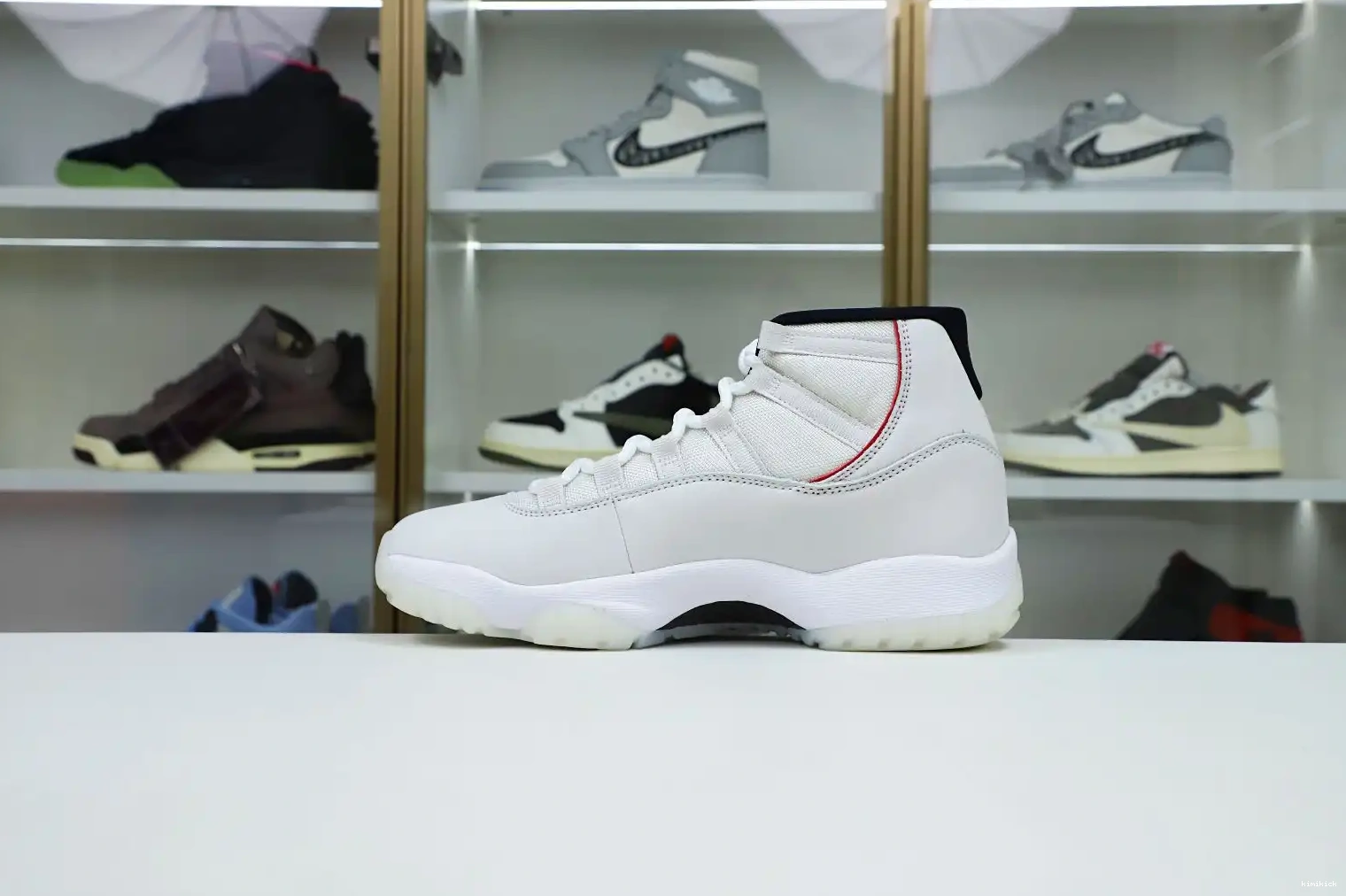 JORDAN RETRO TINT 11 XI AIR Kimikick PLATINUM 0528
